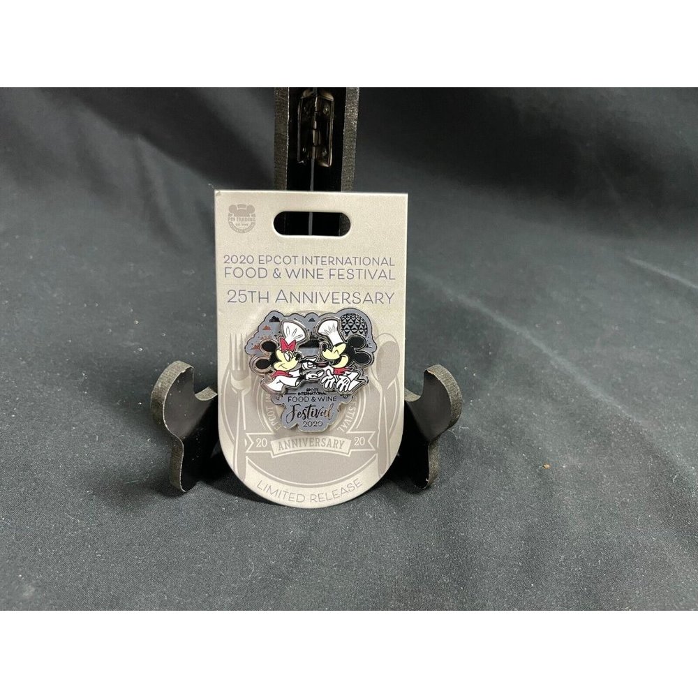 Disneyworld Epcot 2020 Food and Wine Festival Pin Mickey Minnie NIP